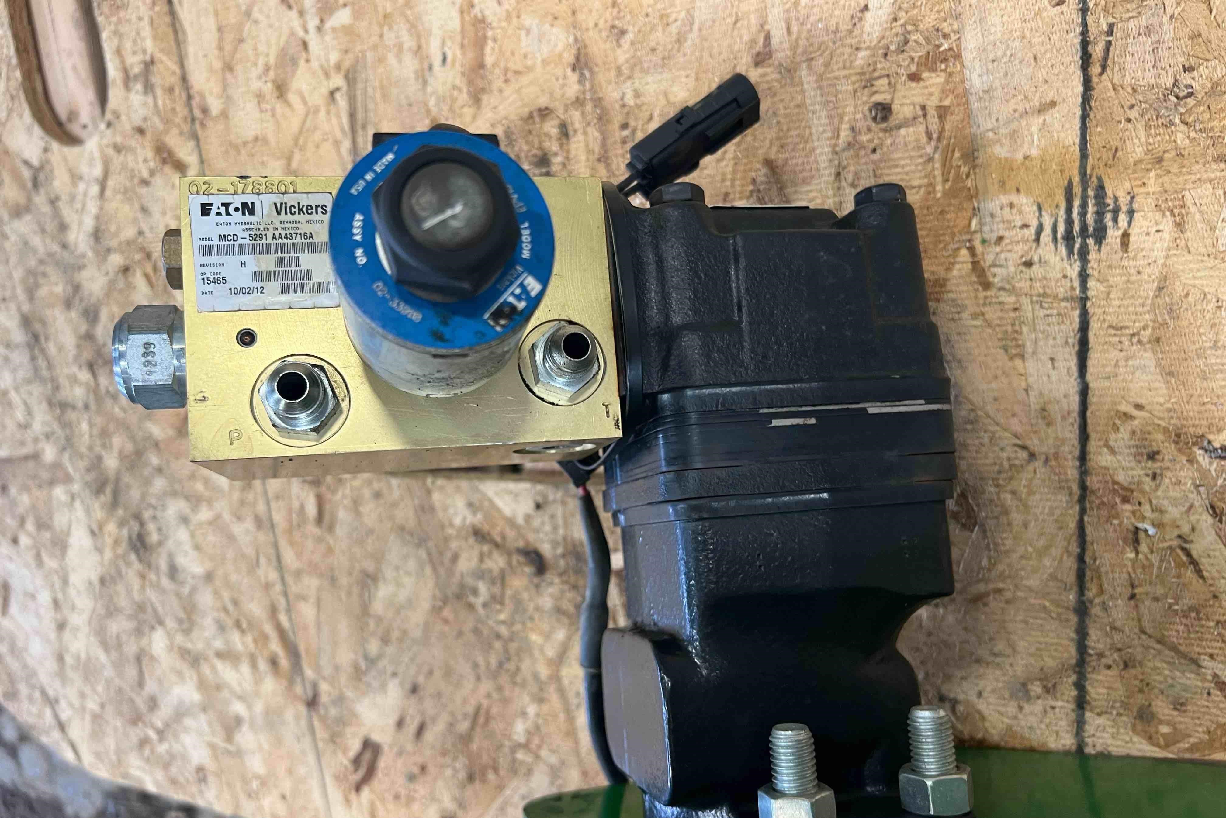 ./imagenes/INVOICE/2019/17546/HU7350 8.jpg